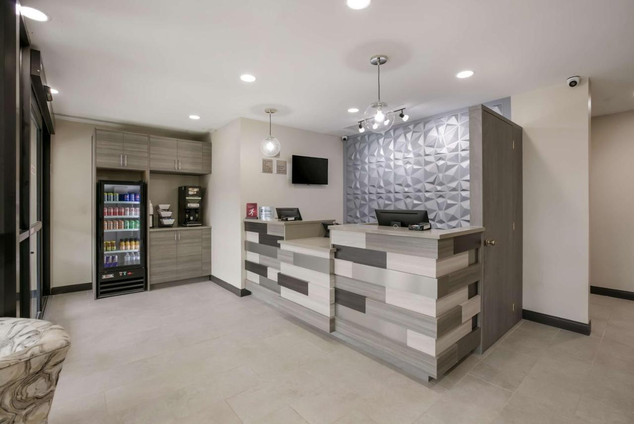 Best Western Plus Executive Residency Bronx New York Exterior photo